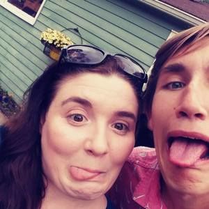 Meet your Posher, Tiffanie